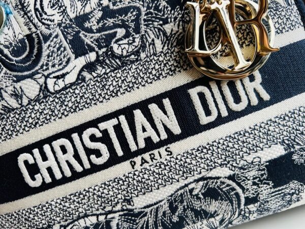 Dior Bag 019 - Image 2