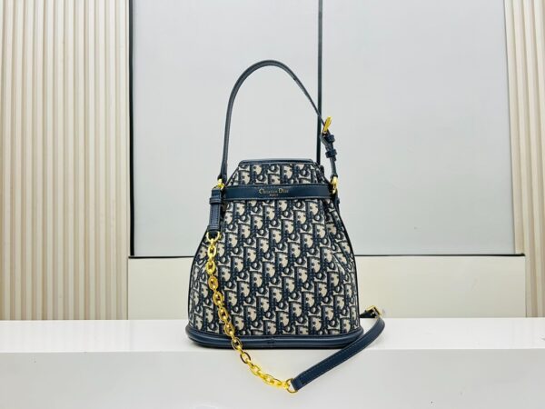 DIOR C‘est Handbag - Image 4