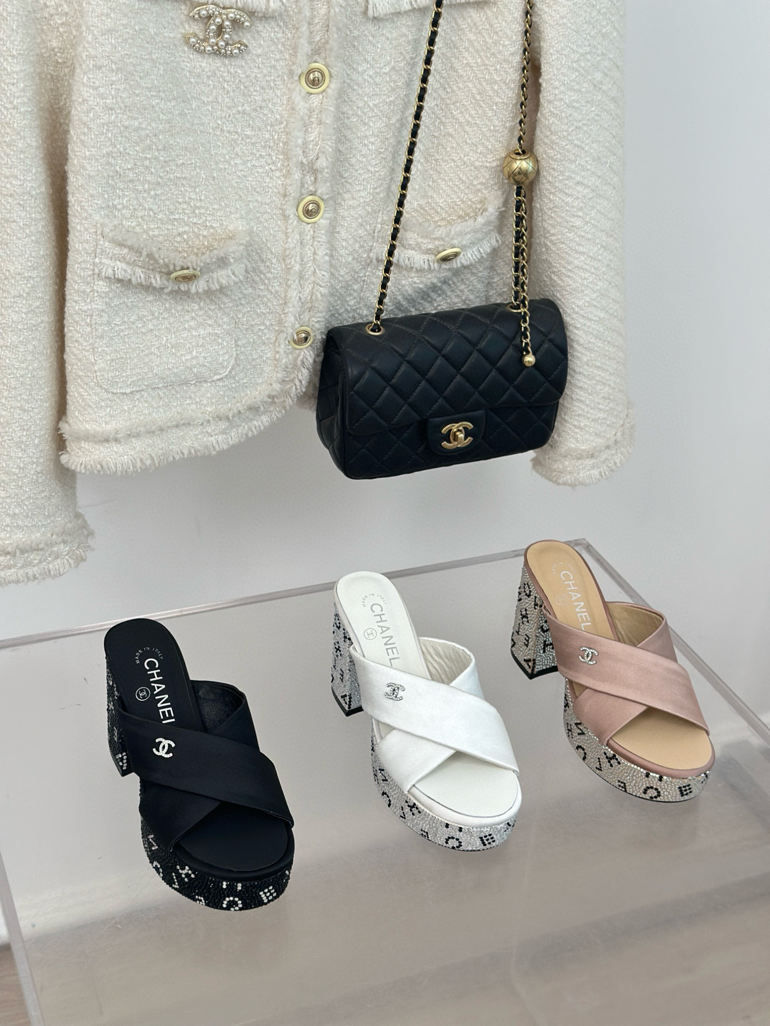 CHANEL_Rhinestone_cross_platform_slippers_1-KcJ5Y.jpg