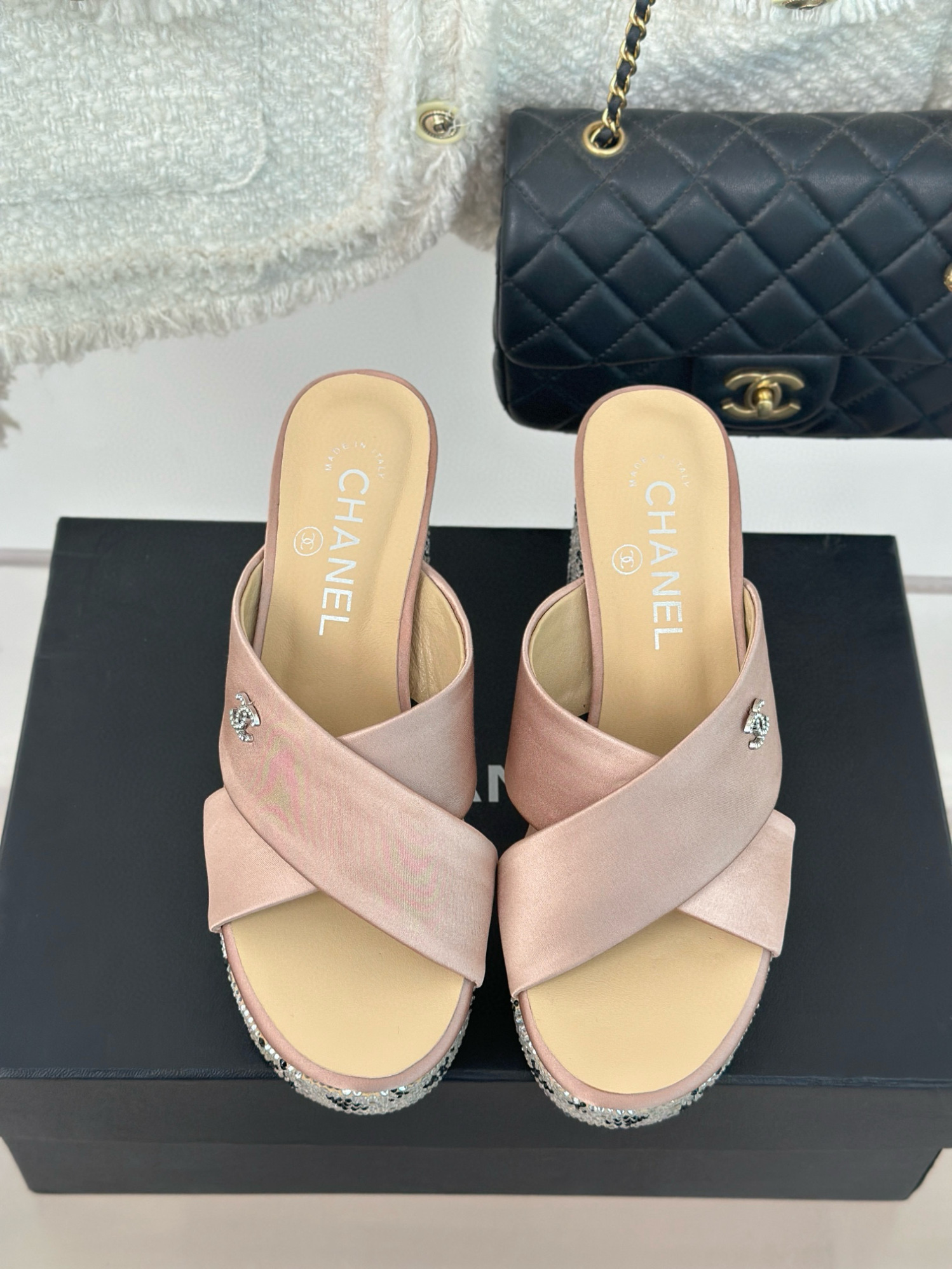 CHANEL_Rhinestone_cross_platform_slippers_2-LyXHk.jpg