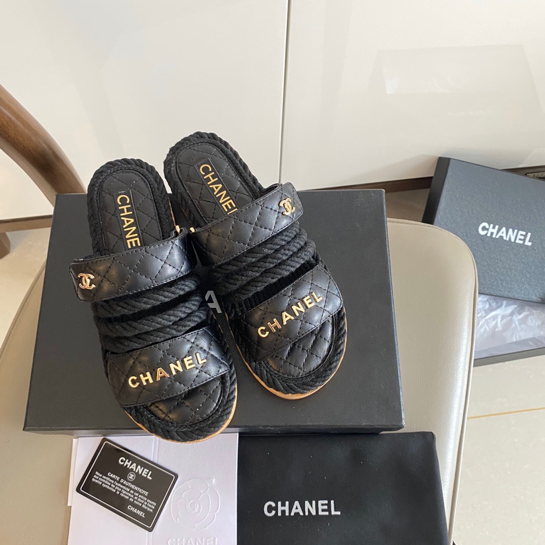 CHANEL_woven_sandals_with_twine_12-NqNrP.jpg