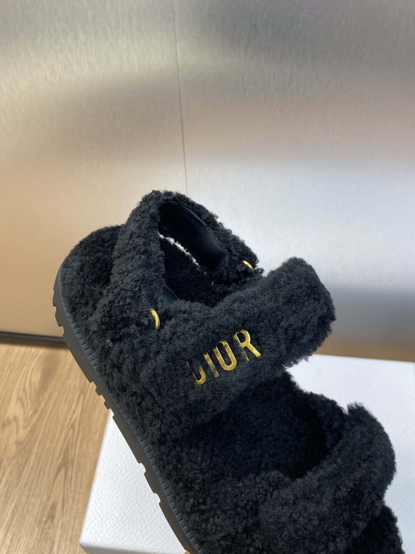 DIOR_-Acts_Wool_Sandals_3-K5rzP.jpg
