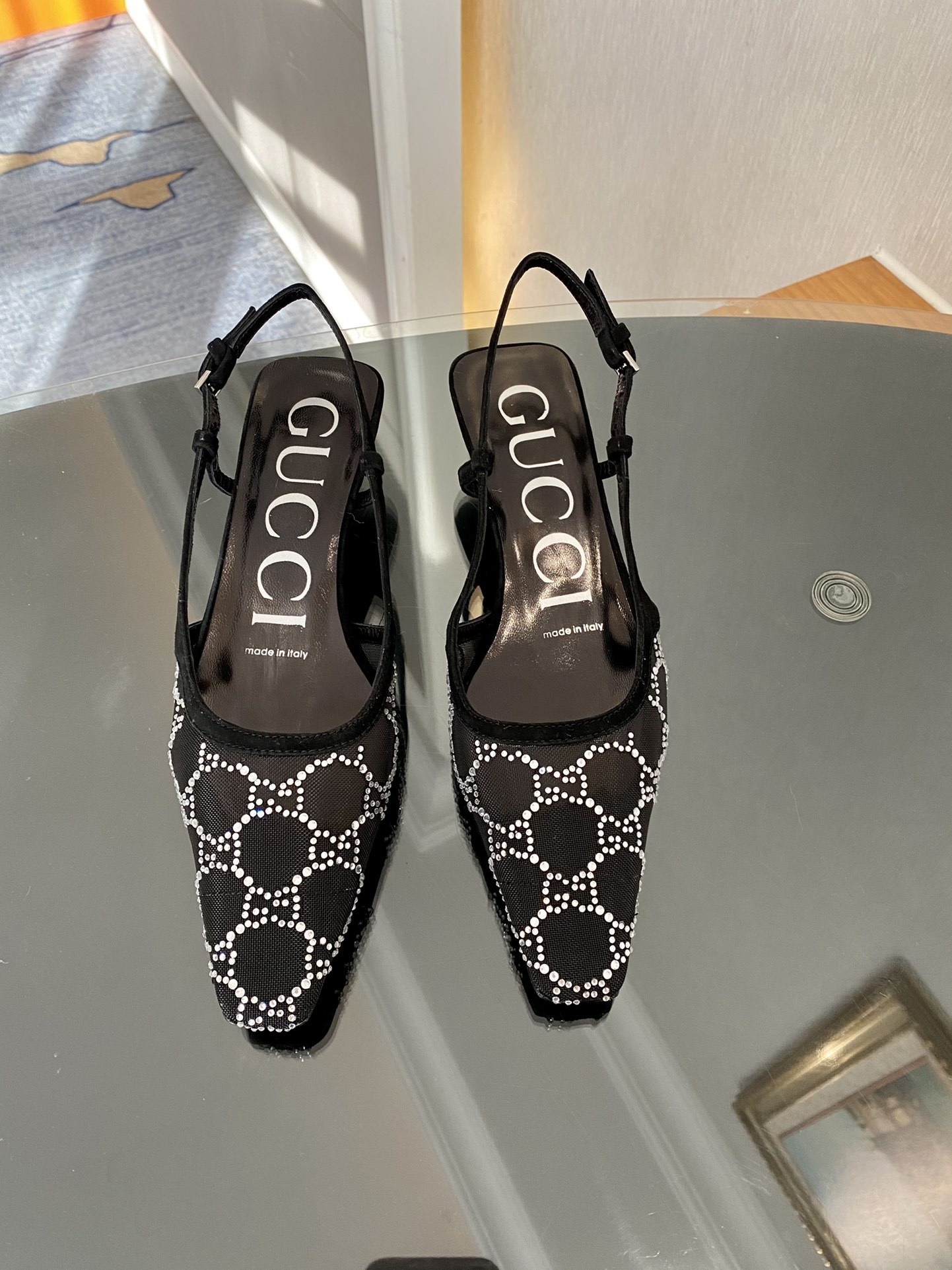 GUCCI_Vintage_Vintage_pressed_diamond_mesh_sandalsHeel_height_35cm_2-bAJo0.jpg