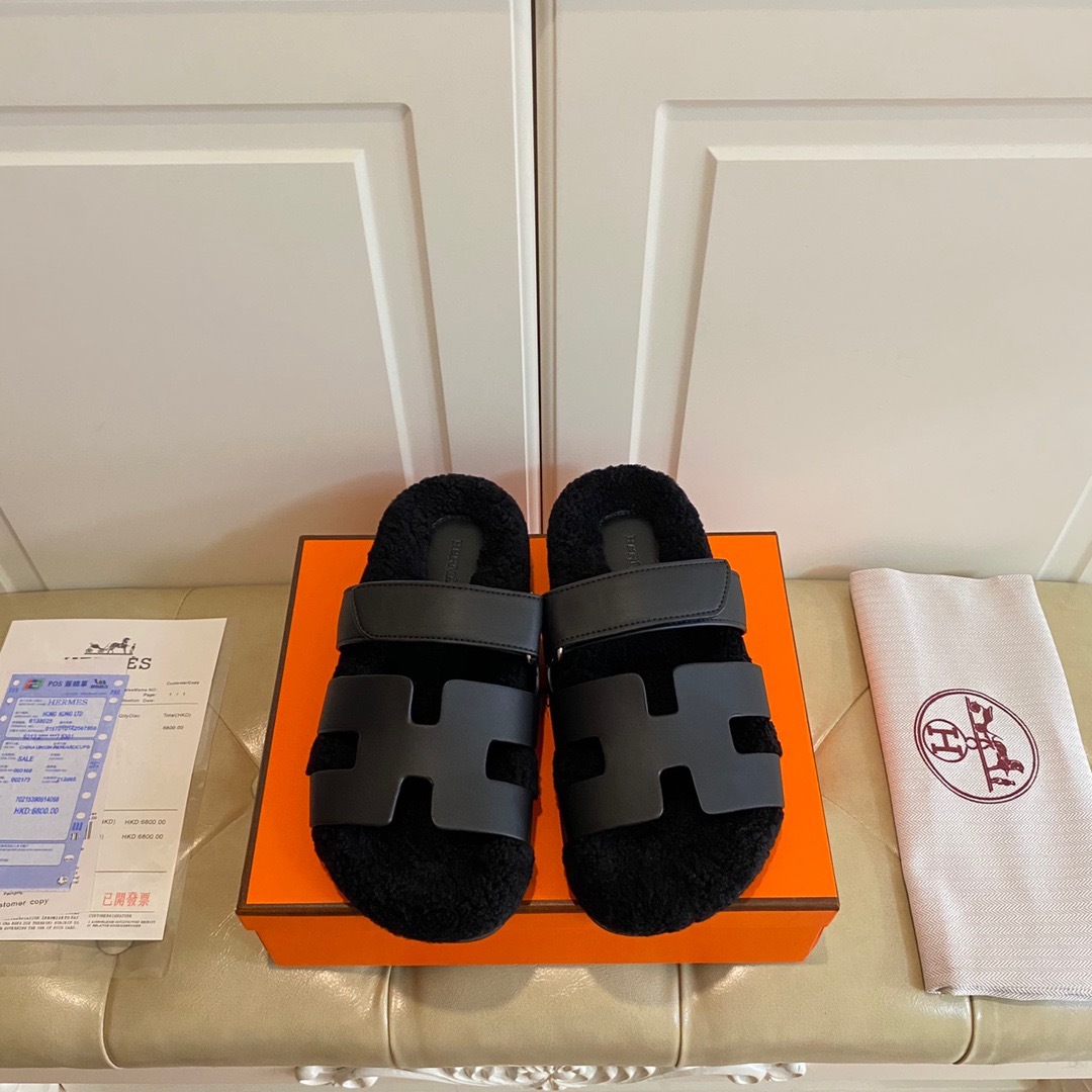 HERMES_Chypre_FUR_Sandals_14-0wM24.jpg