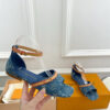 LV_NEO_REVIVAL_Flat_Denim_Sandals_4-jrGsi.jpg