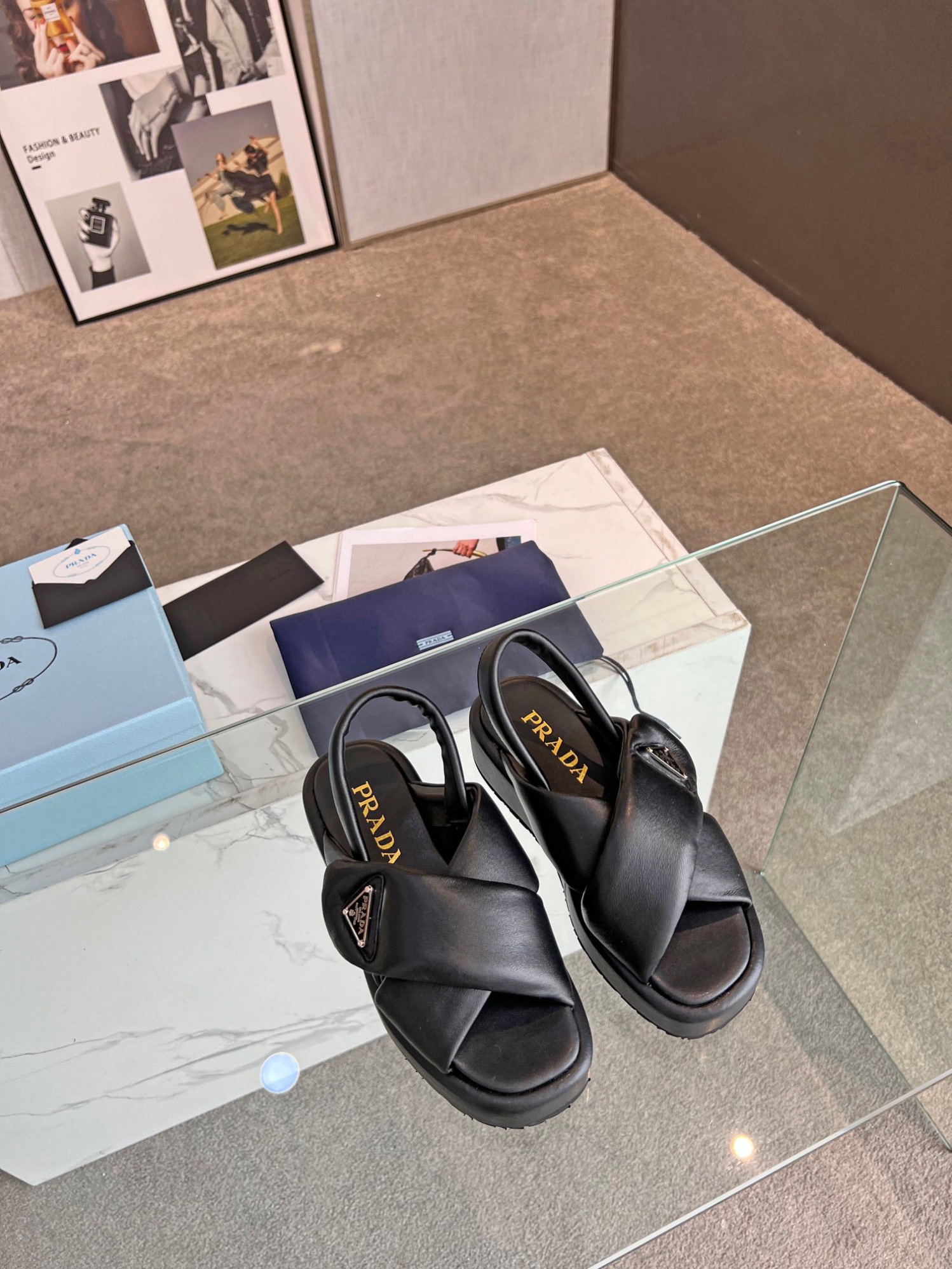 PRADA_Monolith_with_soft_sheepskin_sandals_3-NdeZh.jpg
