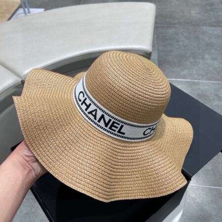 CHANEL Straw sun cap