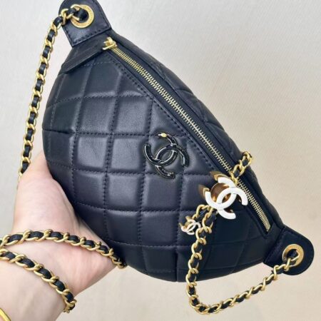 CHANEL Waist Bag