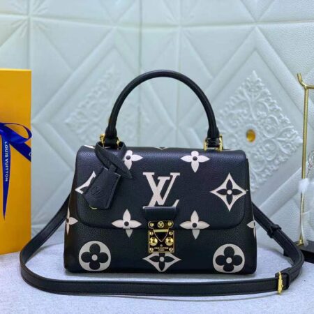 LOUIS VUITTON MADELEINE Handbag
