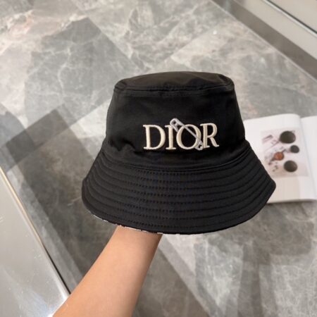 DIOR Bucket Hat