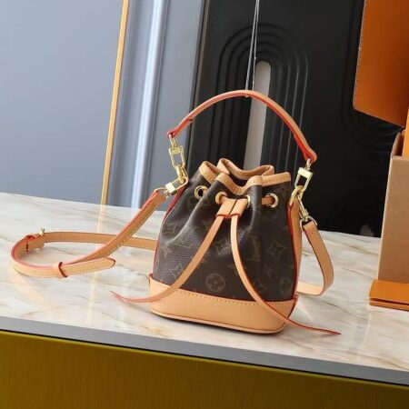 LOUIS VUITTON Nano Noe Bags （16x13x10cm）