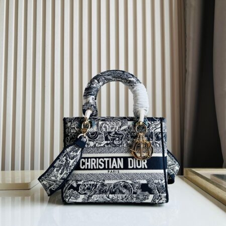 DIOR LADY D-LITE Handbag