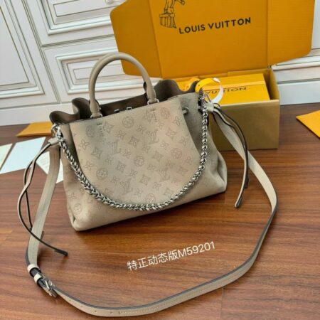 LOUIS VUITTON Bella Tote bag
