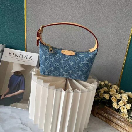 LOUIS VUITTON Hills Pochette denim clutch bag